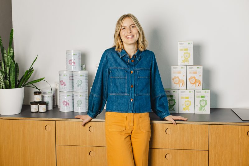 „Lass die Welt warten“ – Eva Neugebauer über Ernährung, Regeneration und das Wochenbett