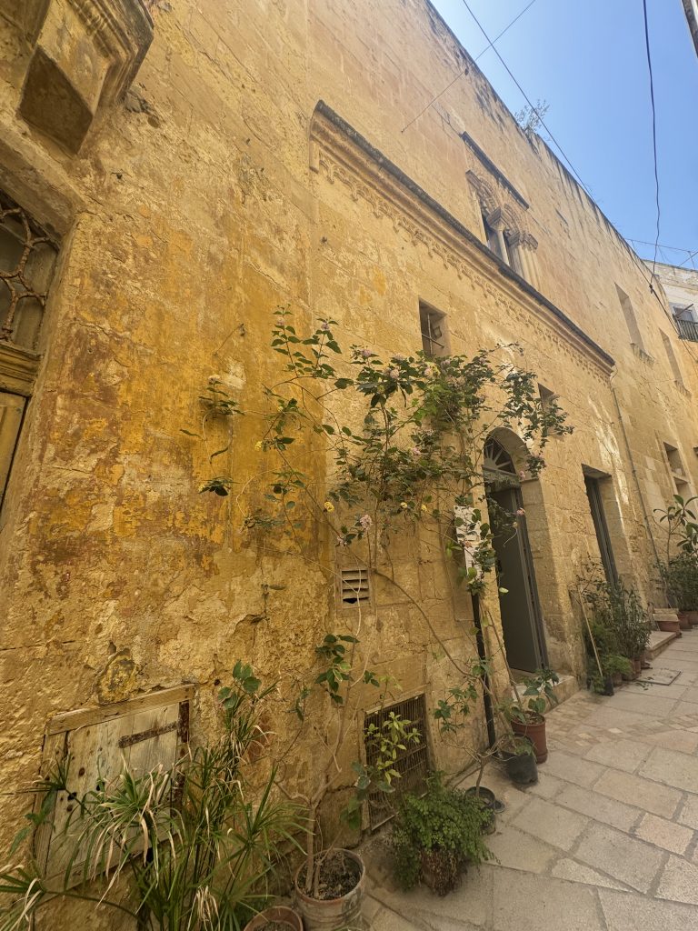 Vittoriosa Mood