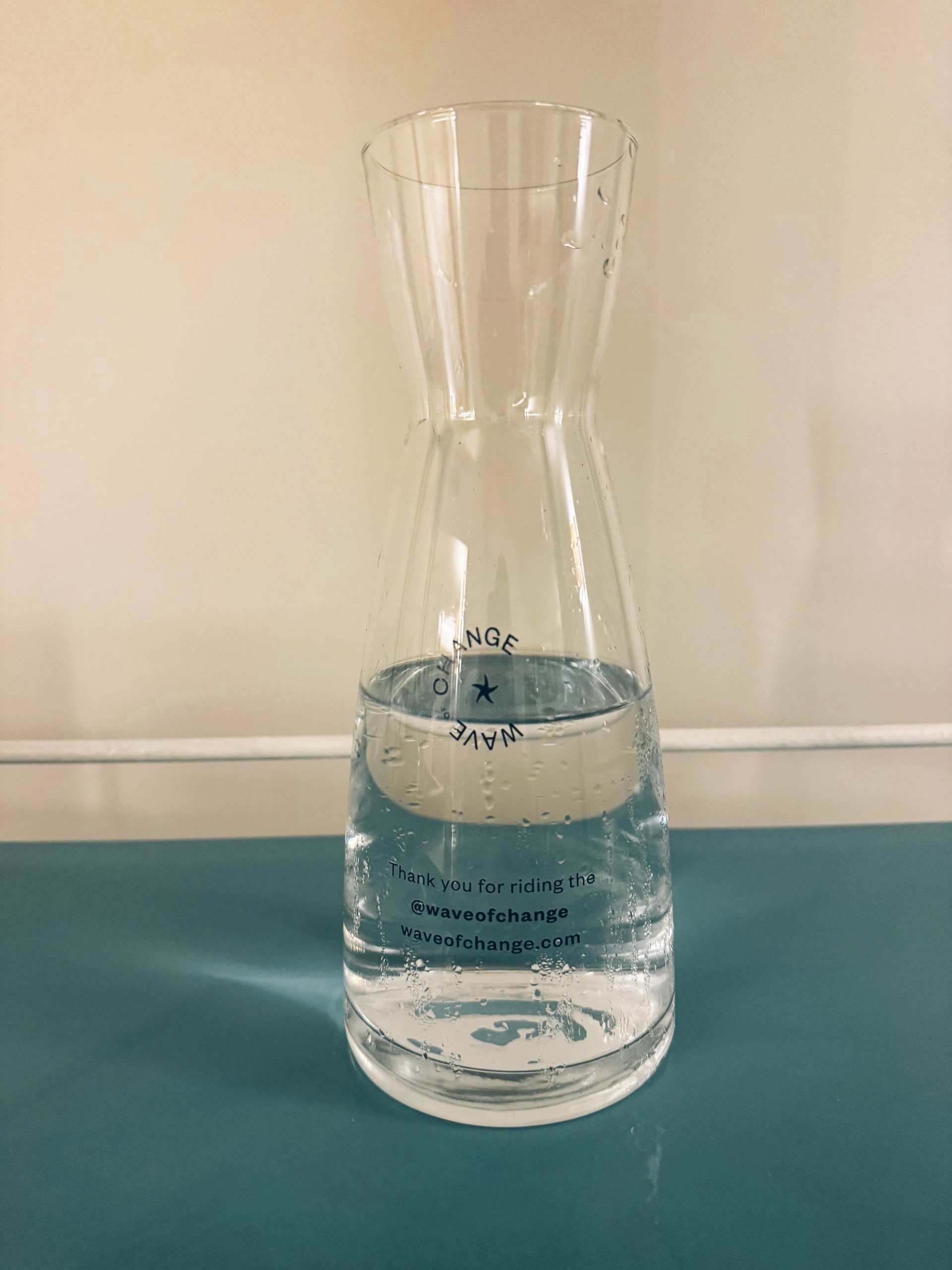 Wasserkaraffe an der Refill-Station